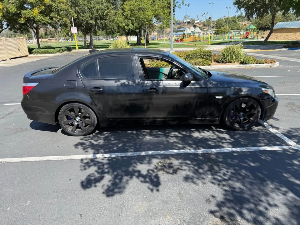 2006 BMW E60 545i & 550i Sedan - Image 3 of 6