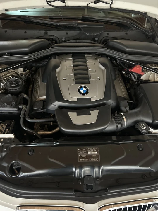2006 BMW E60 5 Series Sedan - Image 11 of 12