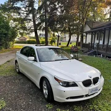 2006 BMW 525i