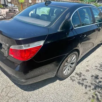 2006 BMW 5 Series 525xi