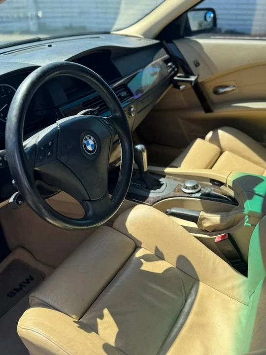 2006 BMW E60 5 Series Sedan - Image 10 of 19