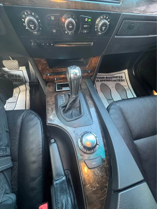 2006 BMW E60 5 Series Sedan - Image 7 of 10