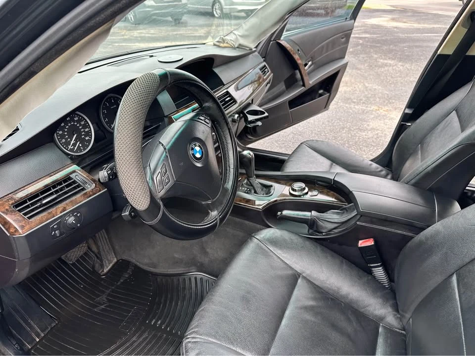 2006 BMW E60 5 Series Sedan - Image 11 of 16