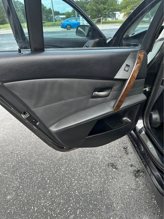 2006 BMW E60 5 Series Sedan - Image 8 of 16