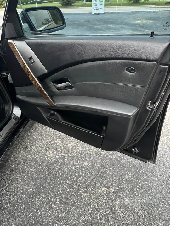 2006 BMW E60 5 Series Sedan - Image 4 of 16
