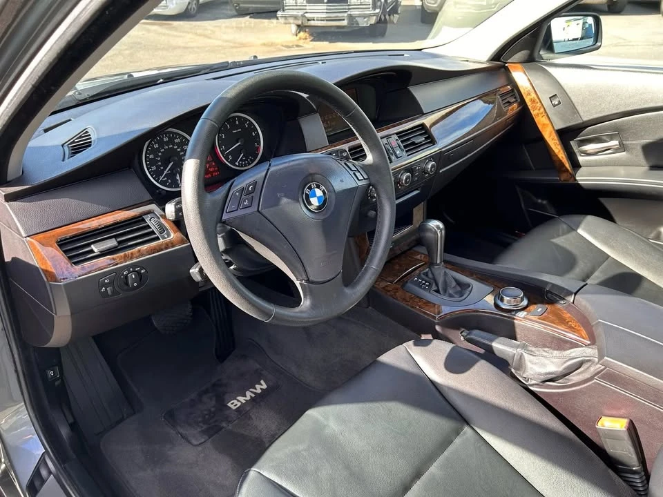 2006 BMW E60 5 Series Sedan - Image 11 of 20