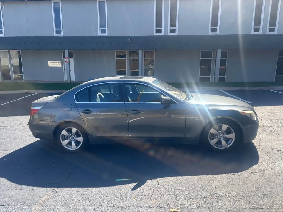 2006 BMW E60 5 Series Sedan - Image 2 of 16