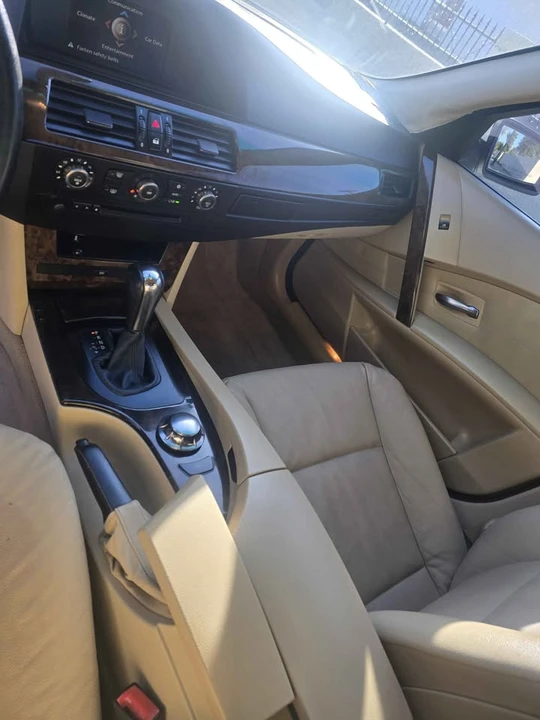 2006 BMW E60 5 Series Sedan - Image 8 of 9