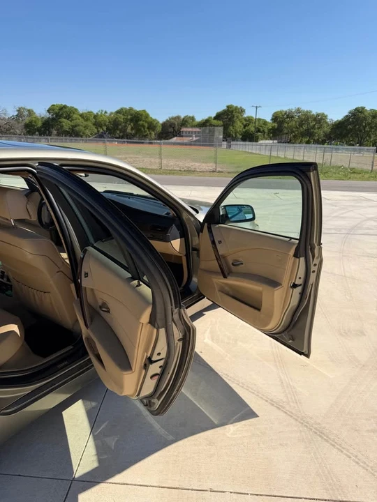2006 BMW E60 5 Series Sedan - Image 17 of 18