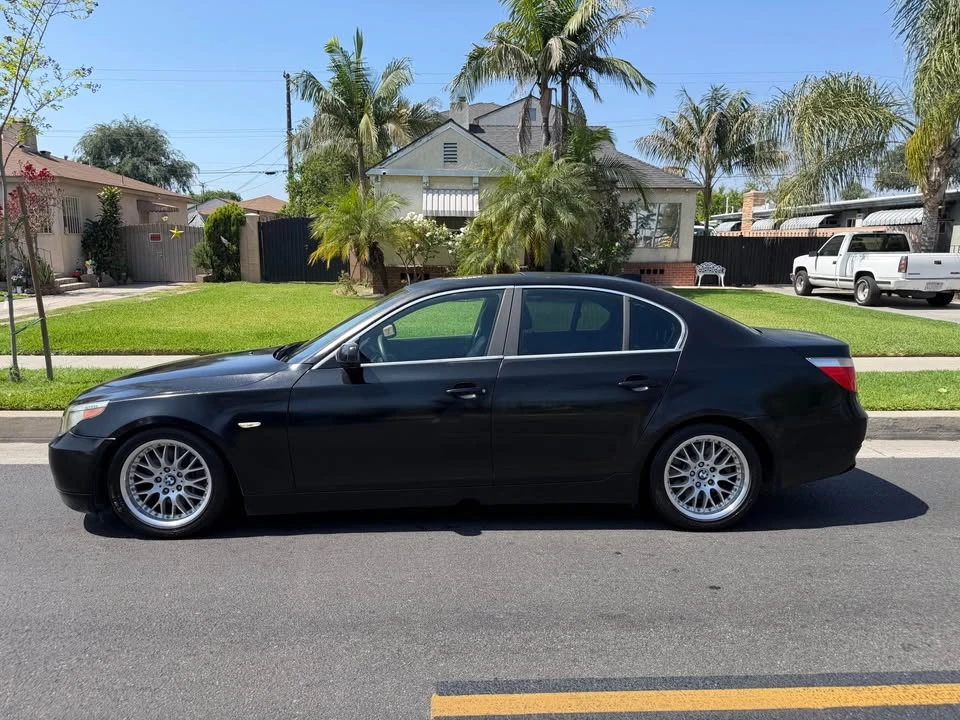 2006 BMW E60 5 Series Sedan - Image 2 of 11