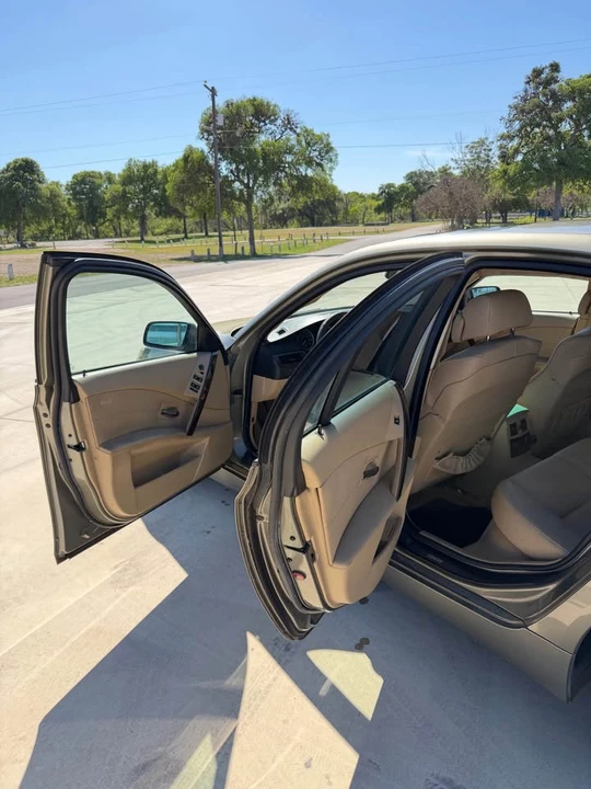 2006 BMW E60 5 Series Sedan - Image 16 of 18