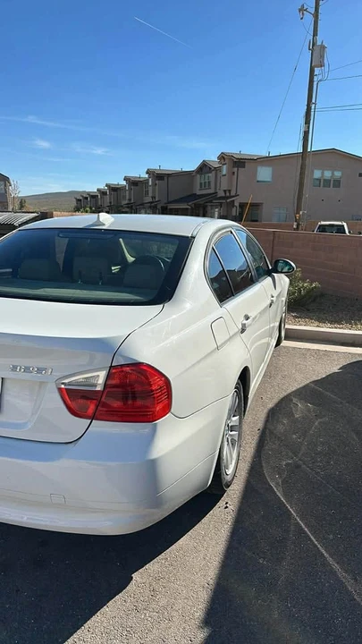 2006 BMW E60 5 Series Sedan - Image 2 of 8