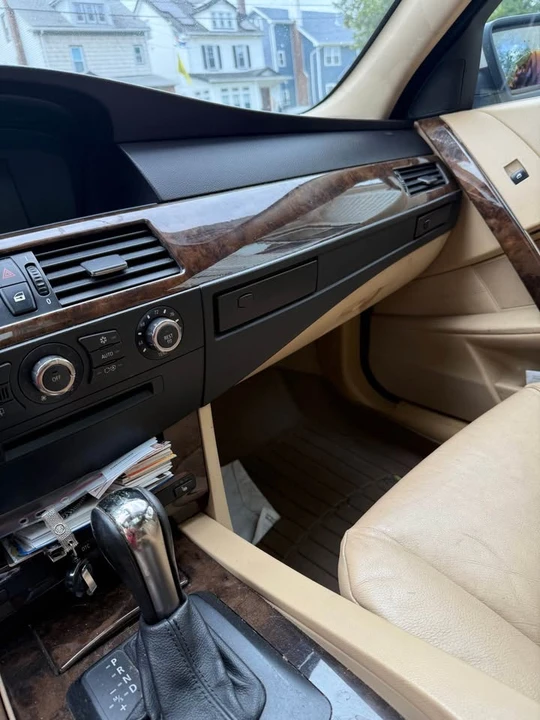 2006 BMW E60 5 Series Sedan - Image 7 of 9