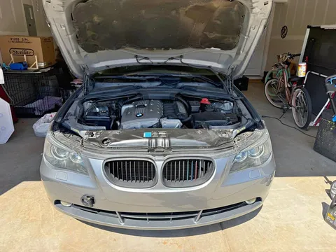 2006 BMW 5 Series 525xi Sedan