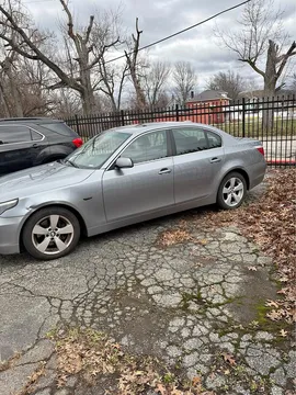 2006 BMW 5 Series 528xi Sedan