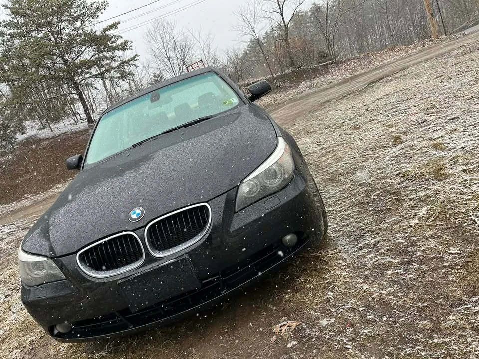 2006 BMW E60 5 Series Sedan - Image 3 of 4