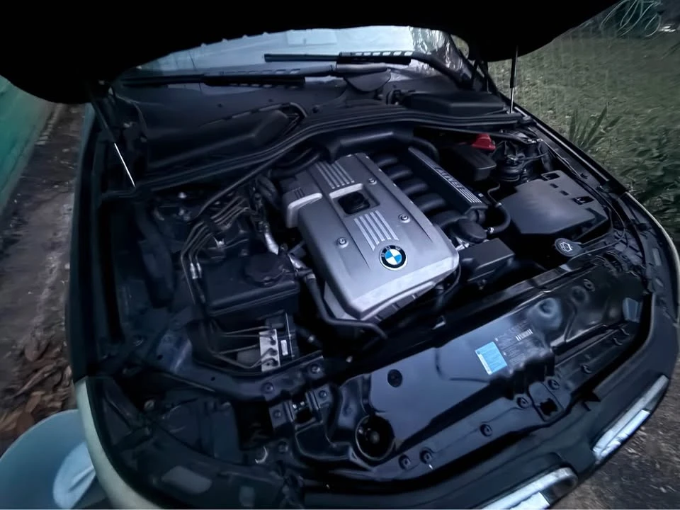 2006 BMW E60 5 Series Sedan - Image 2 of 19