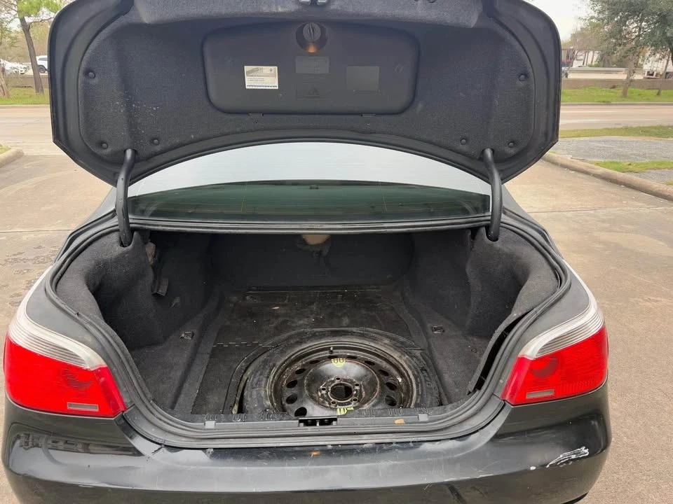 2006 BMW E60 5 Series Sedan - Image 13 of 15