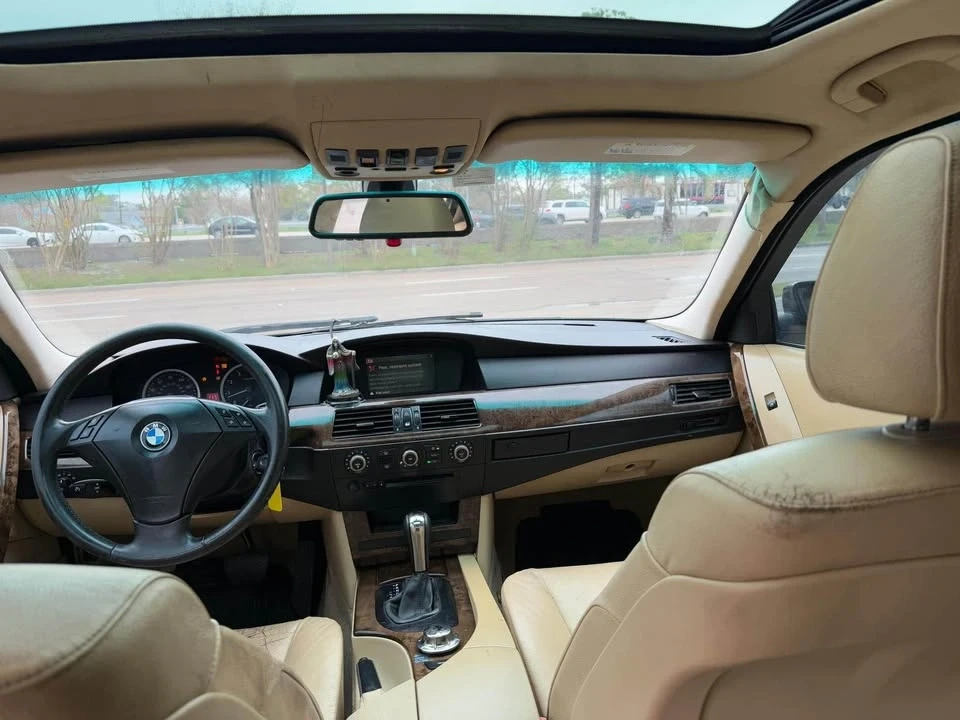 2006 BMW E60 5 Series Sedan - Image 11 of 15