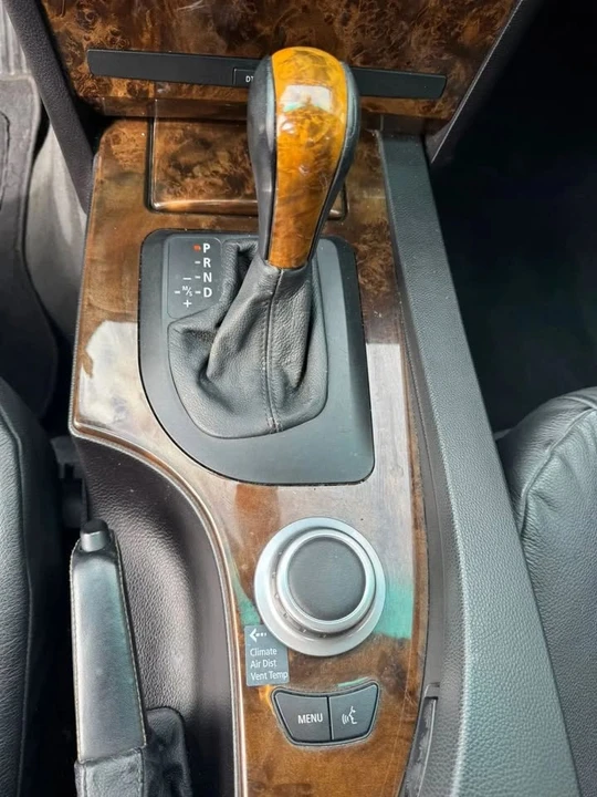 2006 BMW E60 5 Series Sedan - Image 15 of 17