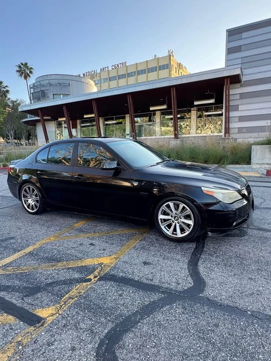 2006 BMW E60 5 Series Sedan - Image 6 of 8