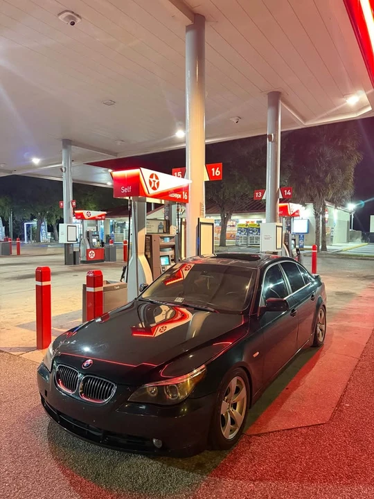 2006 BMW E60 5 Series Sedan - Image 2 of 9