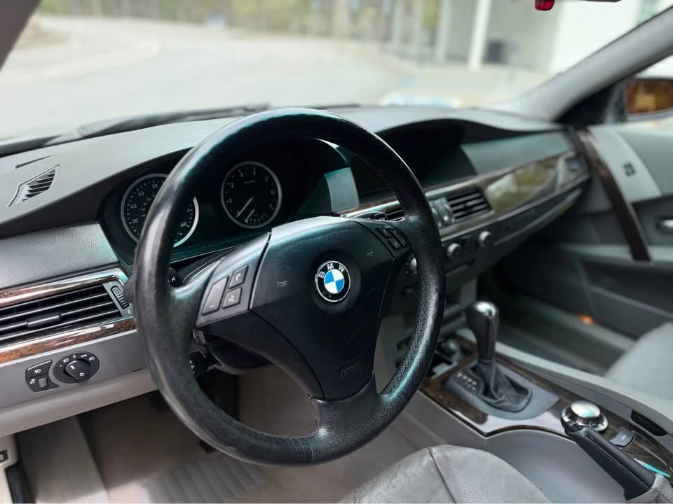 2006 BMW E60 5 Series Sedan - Image 12 of 13