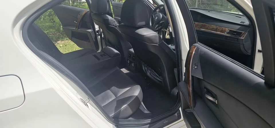 2006 BMW E60 5 Series Sedan - Image 11 of 17