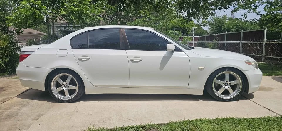 2006 BMW E60 5 Series Sedan - Image 2 of 17