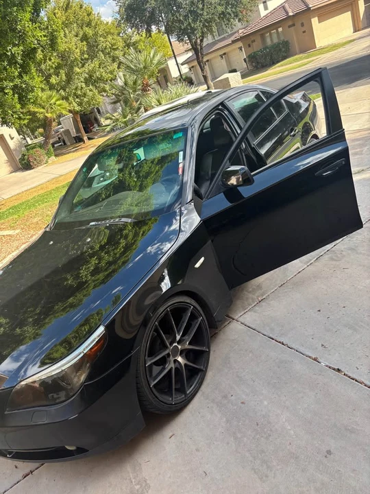 2006 BMW E60 5 Series Sedan - Image 2 of 11
