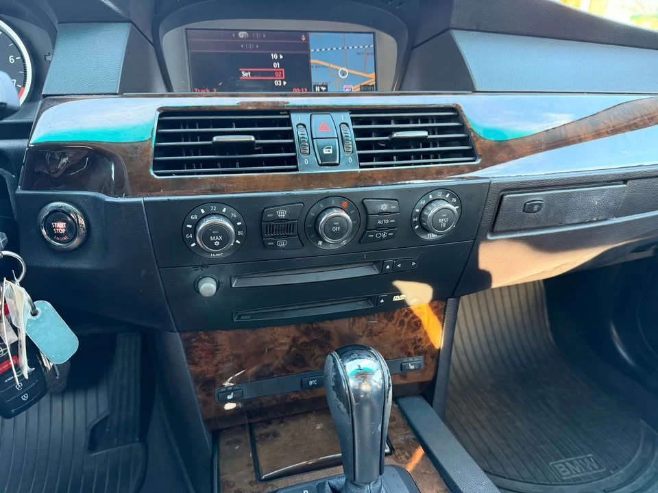 2006 BMW E60 5 Series Sedan - Image 13 of 14