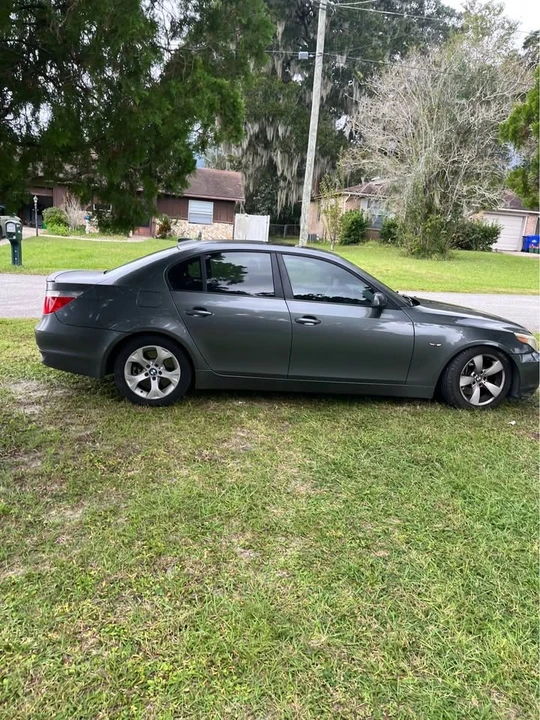 2006 BMW E60 545i & 550i Sedan - Image 4 of 8