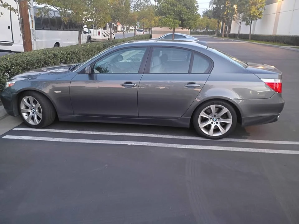 2006 BMW E60 545i & 550i Sedan - Image 2 of 5