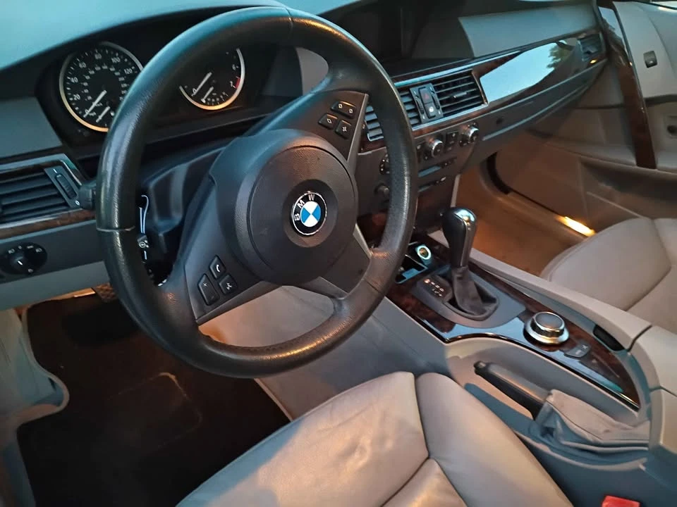 2006 BMW E60 545i & 550i Sedan - Image 3 of 5