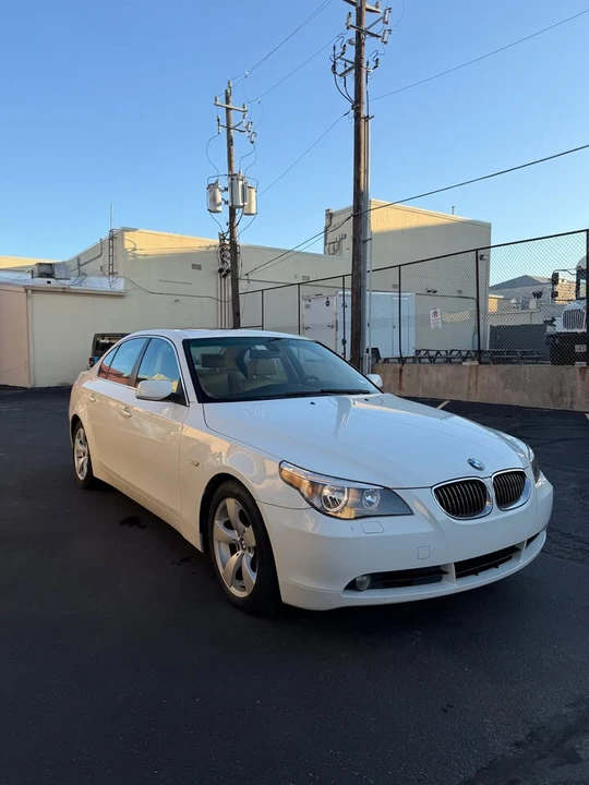 2006 BMW E60 5 Series Sedan - Image 2 of 17