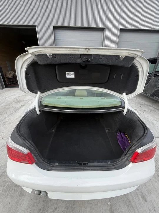 2006 BMW E60 5 Series Sedan - Image 17 of 17