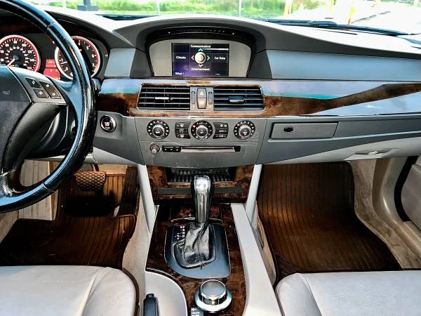2006 BMW E60 5 Series Sedan - Image 9 of 15
