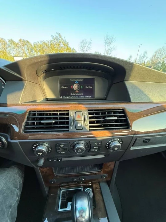 2006 BMW E60 5 Series Sedan - Image 13 of 16