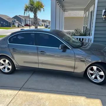2006 BMW 525i
