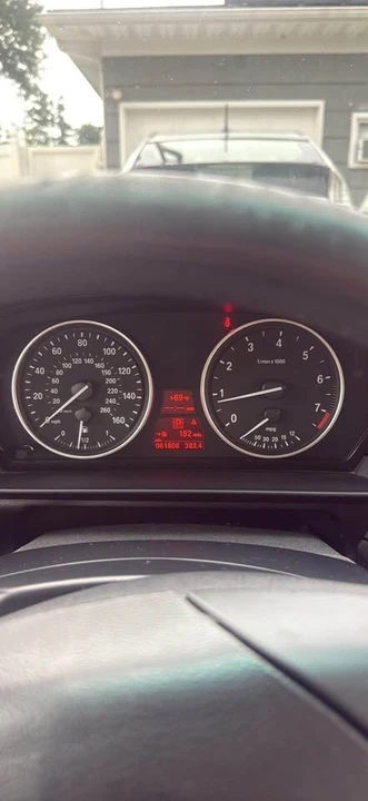 2006 BMW E60 5 Series Sedan - Image 8 of 9