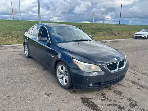 2006 BMW 525i