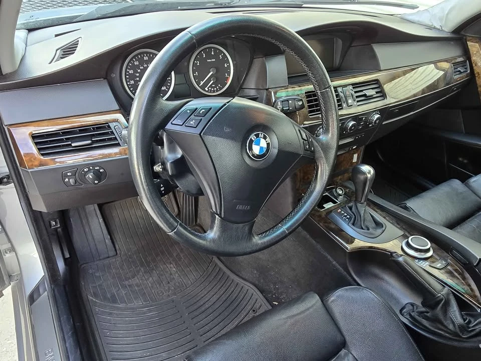 2006 BMW E60 5 Series Sedan - Image 9 of 10