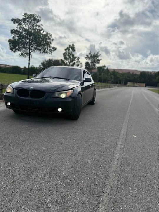2006 BMW E60 5 Series Sedan - Image 2 of 8
