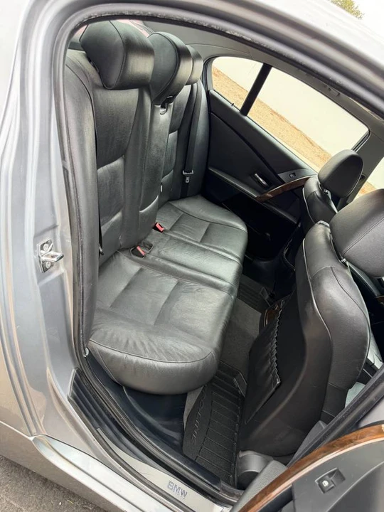2006 BMW E60 5 Series Sedan - Image 8 of 9
