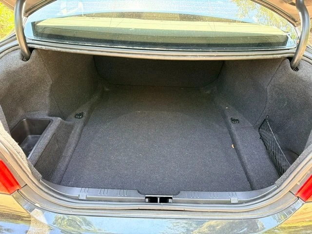 2006 BMW E60 5 Series Sedan - Image 11 of 12