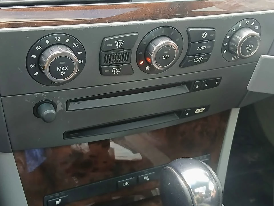 2006 BMW E60 5 Series Sedan - Image 7 of 10