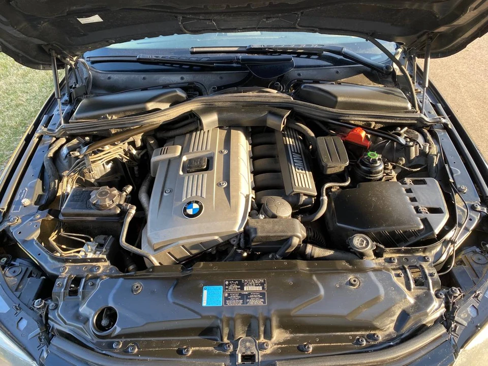 2006 BMW E60 5 Series Sedan - Image 12 of 18