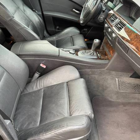 2006 BMW E60 545i & 550i Sedan - Image 9 of 21