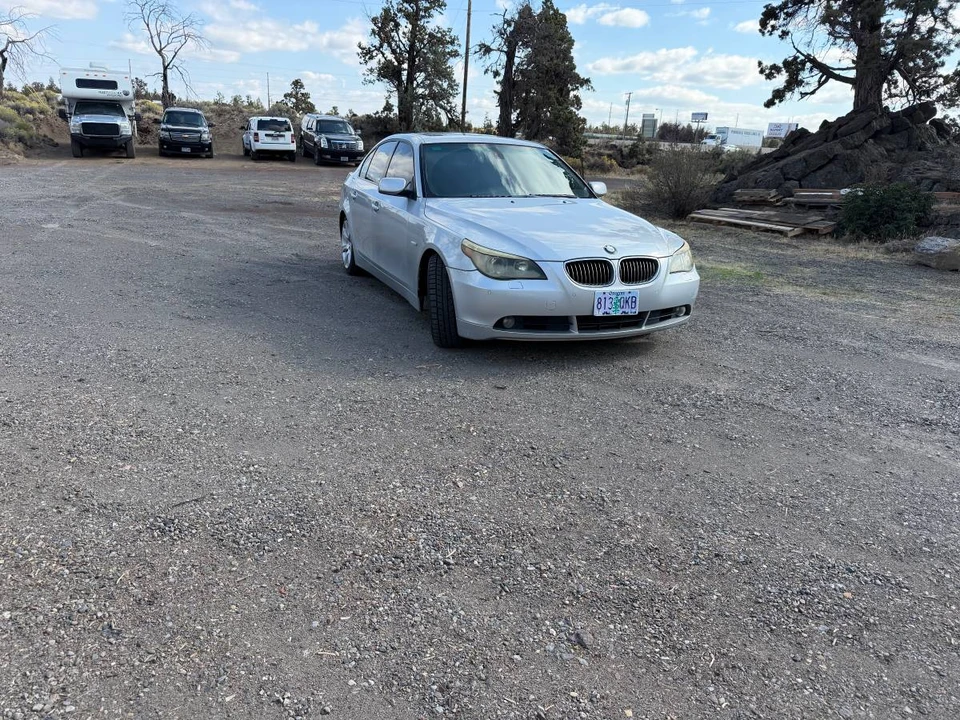 2006 BMW E60 545i & 550i Sedan - Image 2 of 7