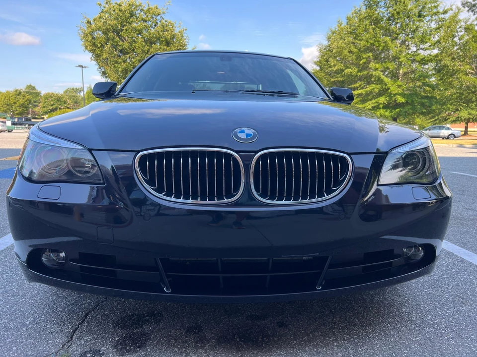 2006 BMW E60 545i & 550i Sedan - Image 7 of 31